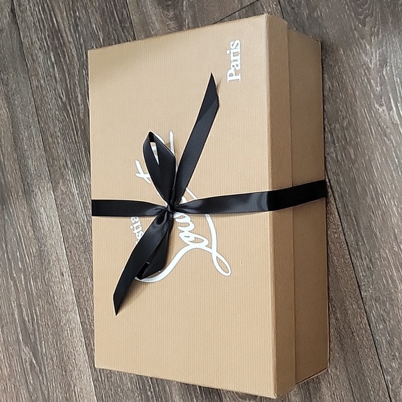 Christian Louboutin Black Patent Heels - Picture 7 of 8